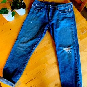 Levi’s 501 boyfriend jeans